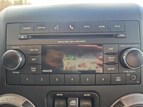 Used 2016 Jeep Wrangler Unlimited Sport image 20