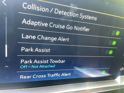 Used 2024 Chevrolet Silverado 3500 High Country w/ Technology Package image 40