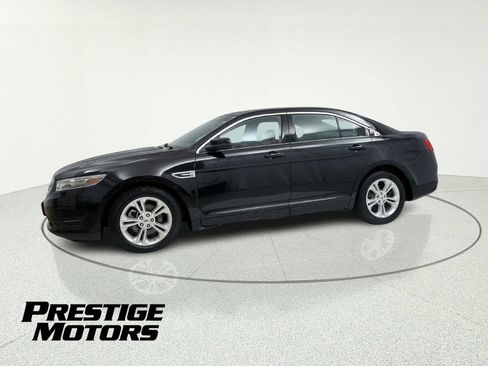 Used 2013 Ford Taurus SEL FWD image 3