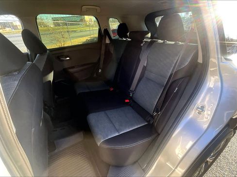 Used 2023 Nissan Rogue SV image 18