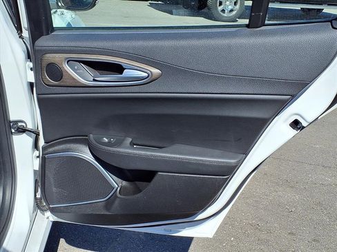 Used 2022 Alfa Romeo Giulia Ti image 14
