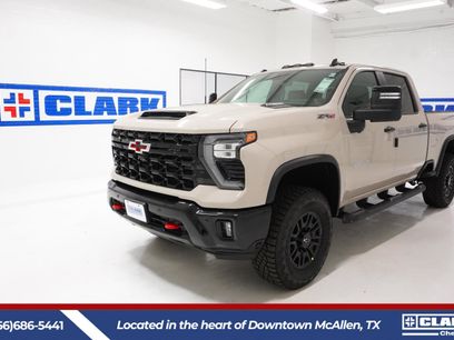 New 2026 Chevrolet Silverado 2500 ZR2 w/ LPO, Dark Essentials Package