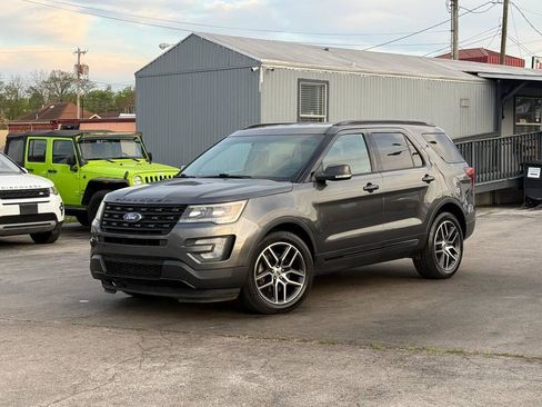 Used 2017 Ford Explorer Sport AWD/4WD image 1