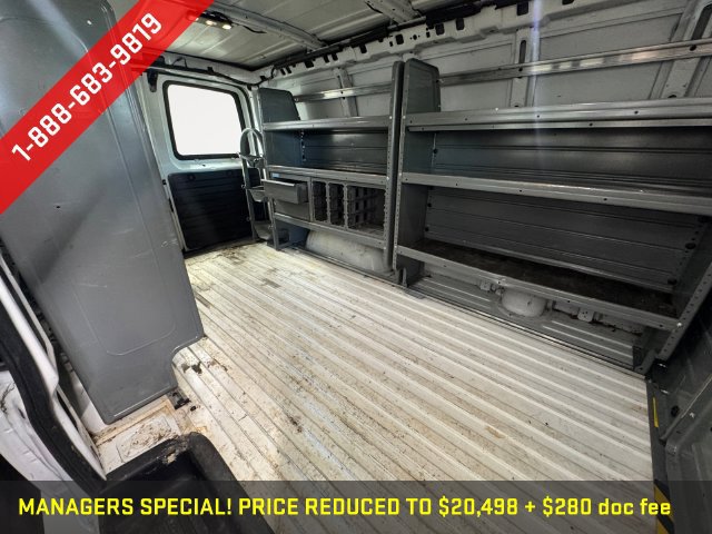 Used 2018 Chevrolet Express 2500 RWD image 22