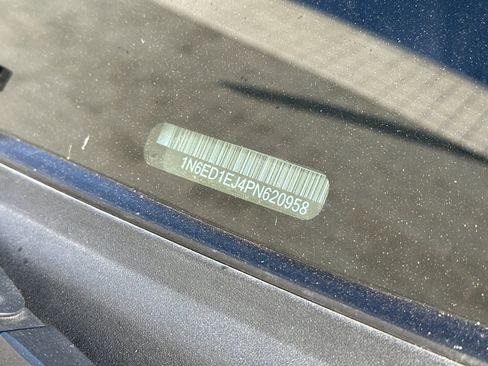 Used 2023 Nissan Frontier Pro-X w/ Pro Convenience Package image 2