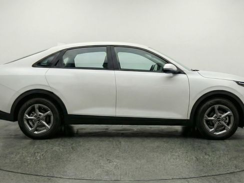 Used 2025 Kia K4 FWD image 11