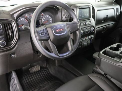 Used 2025 GMC Sierra 2500 Pro w/ Convenience Package image 22