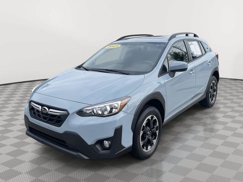 Used 2021 Subaru Crosstrek 2.0i Premium w/ Moonroof Package AWD/4WD image 11