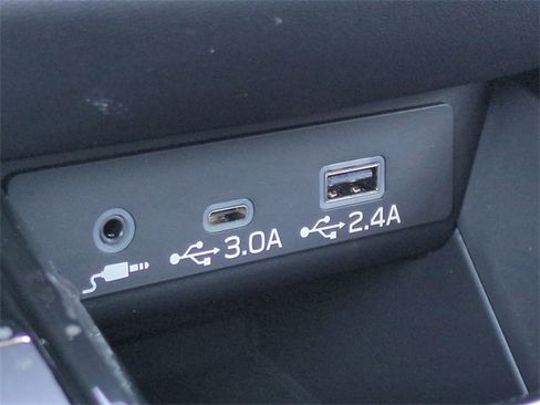 New 2025 Subaru Outback Premium image 21