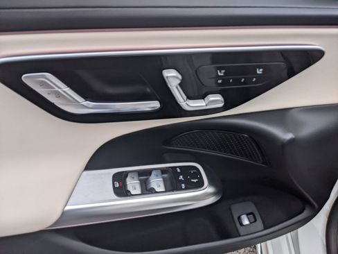 Certified 2025 Mercedes-Benz E 350 4MATIC Sedan image 13