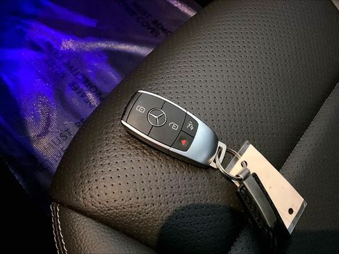 Certified 2021 Mercedes-Benz GLC 300 4MATIC image 15