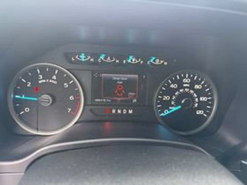 Used 2019 Ford F150 XLT w/ Equipment Group 302A Luxury AWD/4WD image 9