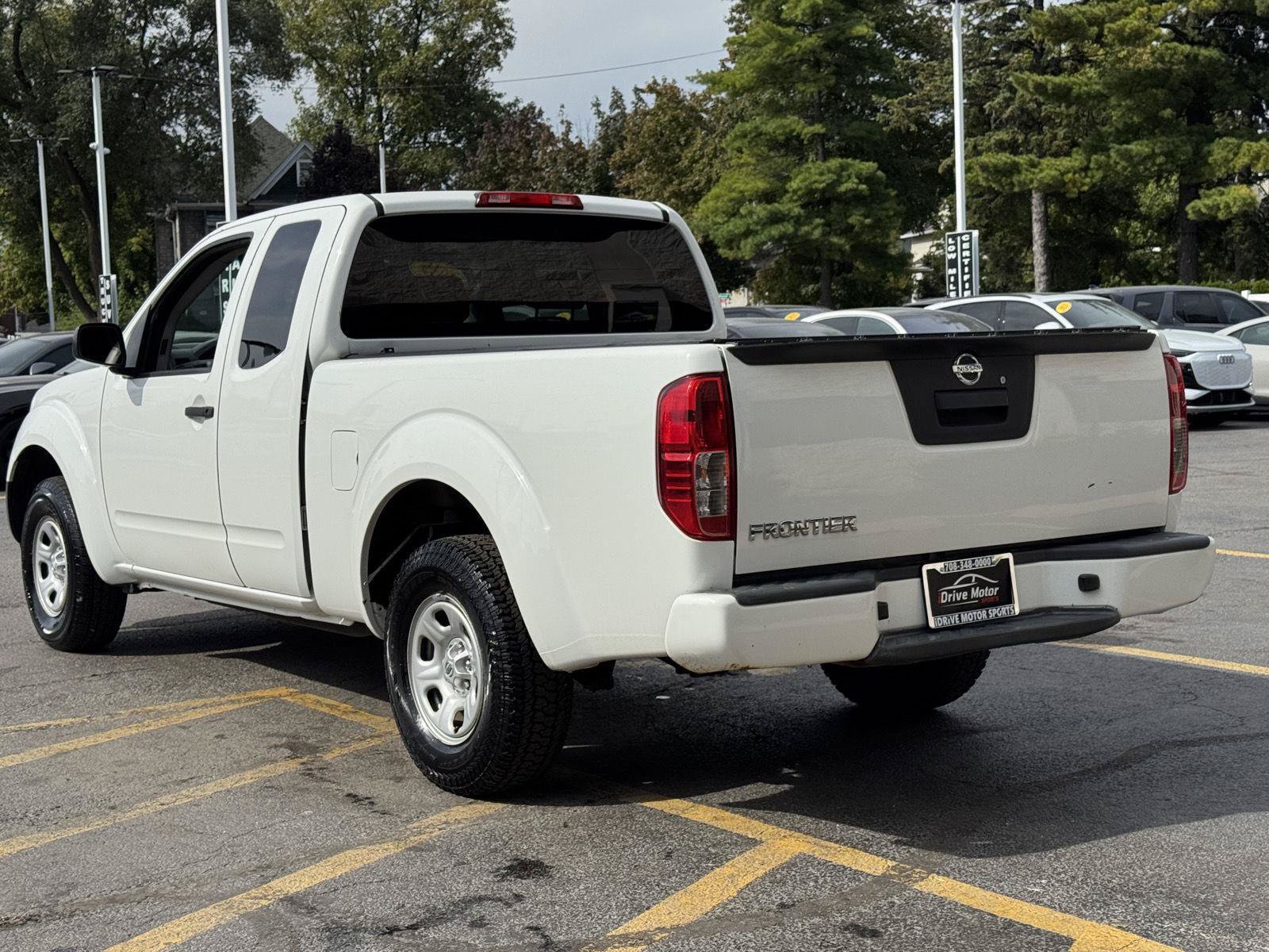 Used 2019 Nissan Frontier S RWD image 5