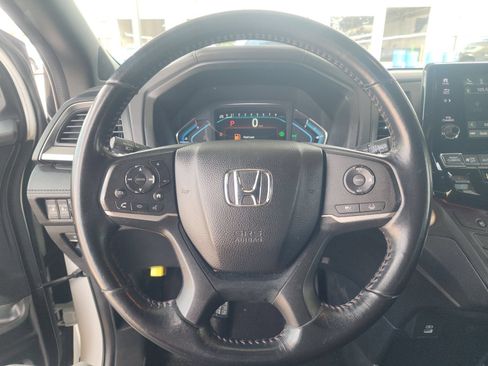 Used 2024 Honda Odyssey Sport image 12