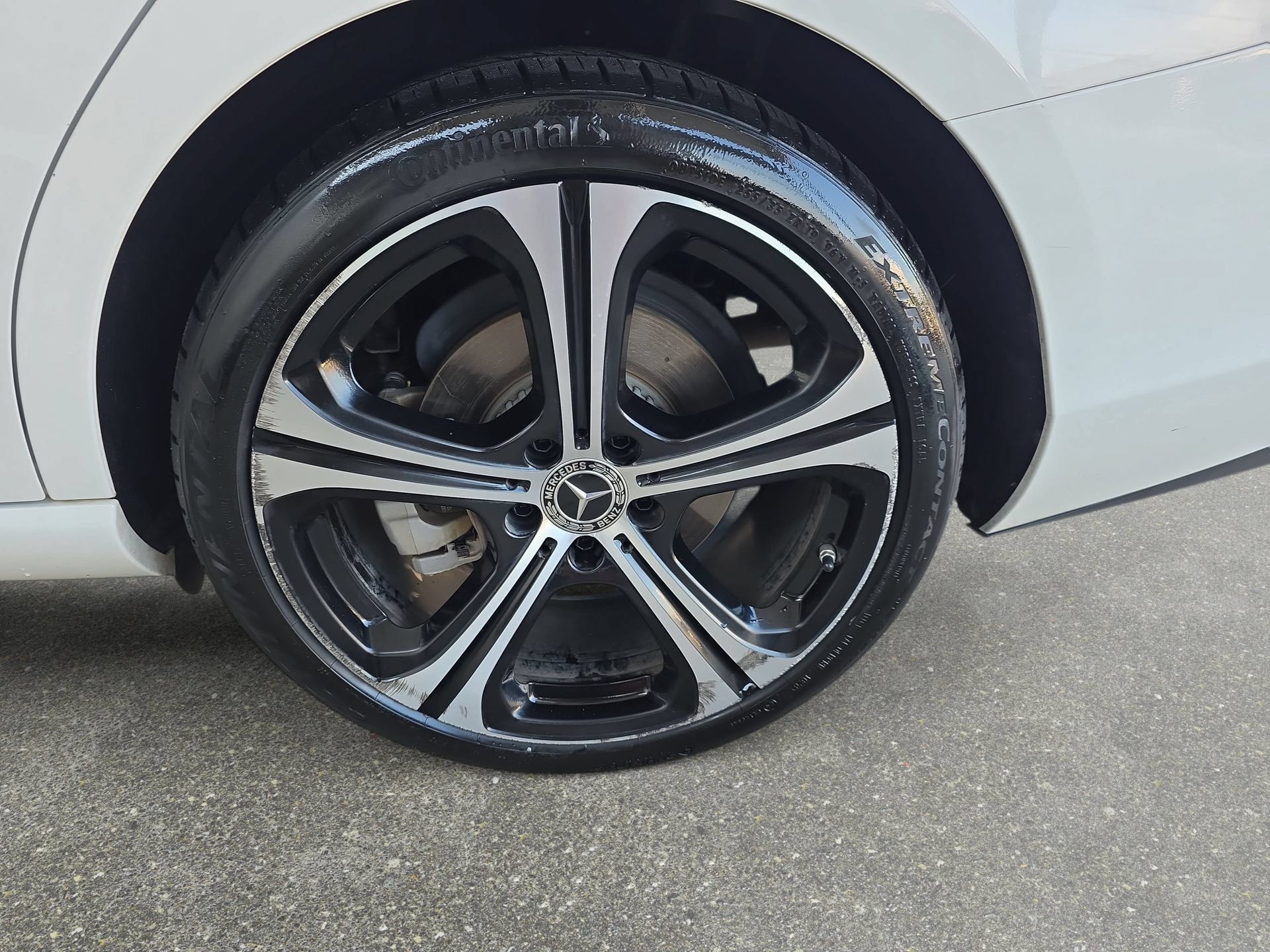 Used 2024 Mercedes-Benz C 300 Sedan image 32