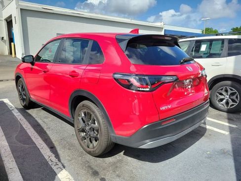 Used 2024 Honda HR-V Sport image 4