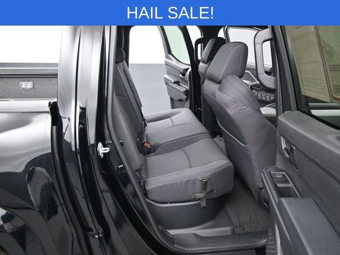 Certified 2025 Toyota Tacoma SR5 image 30