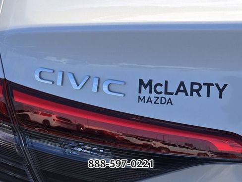 Used 2024 Honda Civic EX image 15