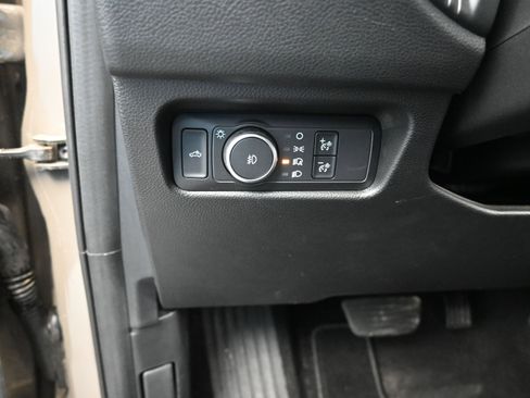 Used 2025 Ford Ranger XLT w/ Equipment Group 301A High image 8