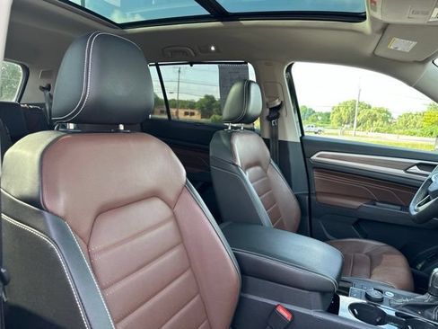 Used 2021 Volkswagen Atlas SEL Premium AWD/4WD image 26