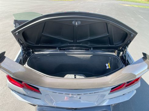 Used 2025 Chevrolet Corvette Z06 image 21