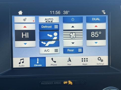 Used 2018 Ford Expedition Limited w/ Equipment Group 301A image 29