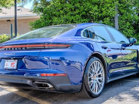 Used 2024 Porsche Panamera 4 AWD/4WD image 29