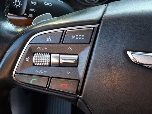 Used 2018 Genesis G90 5.0 Ultimate AWD/4WD image 24