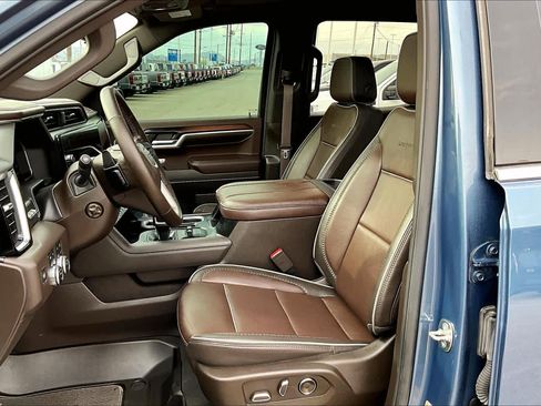 Used 2024 GMC Sierra 1500 Denali w/ Technology Package image 8