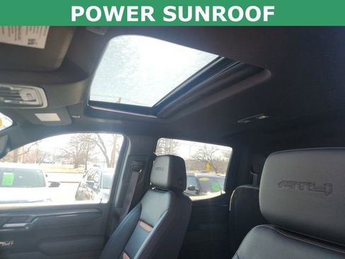 Used 2025 GMC Sierra 1500 AT4 w/ AT4 Premium Package image 4