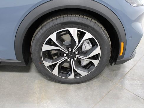 Used 2024 Ford Mustang Mach-E Select w/ Comfort Package Lite image 57