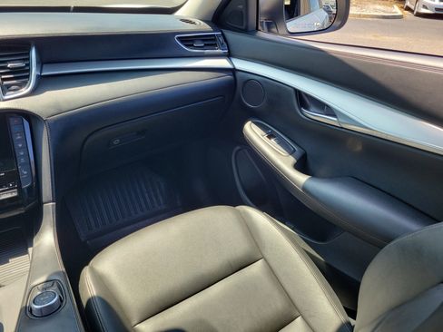 Used 2021 INFINITI QX50 Luxe FWD image 18
