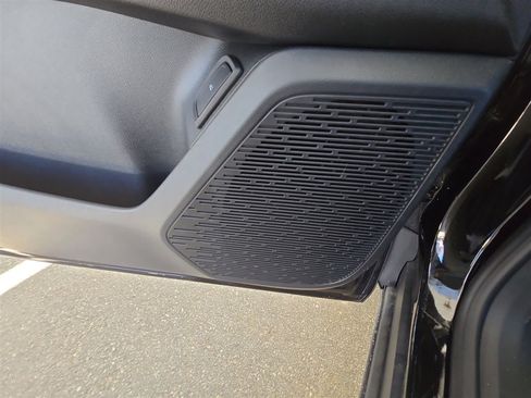 New 2026 Chevrolet Equinox LT w/ Convenience Package II image 23