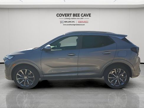New 2026 Buick Encore GX Avenir w/ Avenir Convenience Package image 5