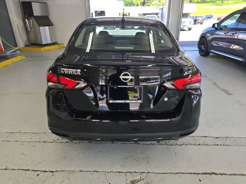 Used 2024 Nissan Versa S FWD image 4