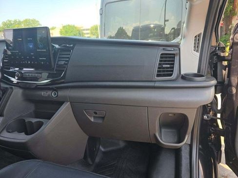 Used 2023 Ford Transit 350 XLT RWD image 7