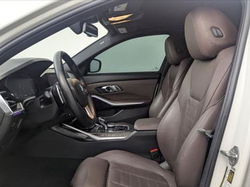 Used 2019 BMW 330i Sedan RWD image 14