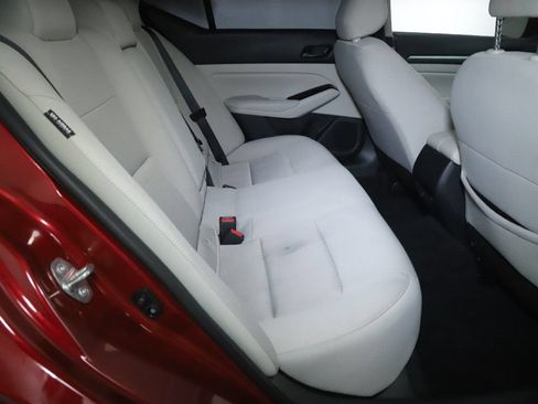 Used 2023 Nissan Altima 2.5 SV AWD/4WD image 30
