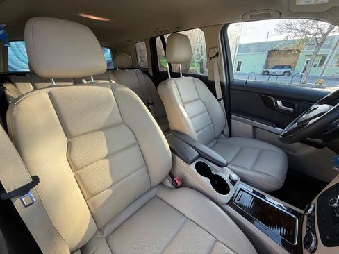 Used 2015 Mercedes-Benz GLK 350 2WD image 10