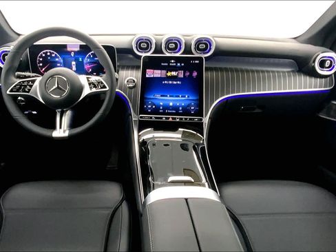 Used 2026 Mercedes-Benz GLC 300 image 18