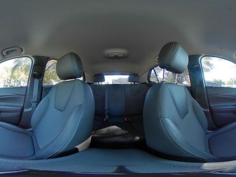 Used 2025 Buick Encore GX Preferred image 36