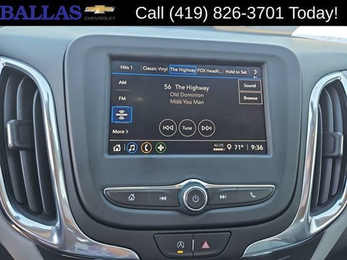 Certified 2022 Chevrolet Equinox LS w/ LS Convenience Package AWD/4WD image 13