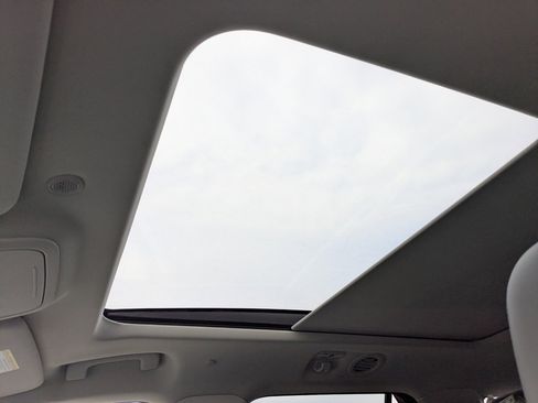 New 2026 Ford Explorer Active image 23