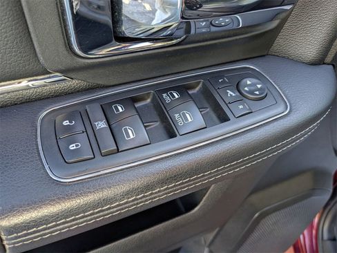 Used 2017 RAM 1500 Laramie w/ Convenience Group image 11