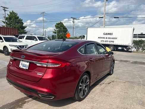 Used 2017 Ford Fusion Titanium FWD image 7