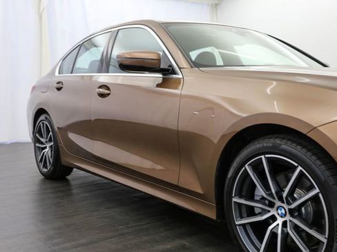 Used 2019 BMW 330i xDrive Sedan w/ Premium Package AWD/4WD image 34