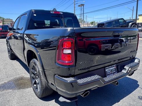 New 2026 RAM 1500 Laramie AWD/4WD image 5