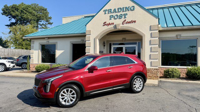 Used 2019 Cadillac XT4 Luxury FWD image 3
