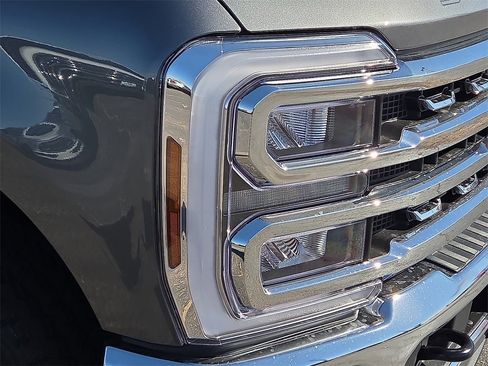 Used 2026 Ford F350 XLT w/ XLT Premium Package image 10