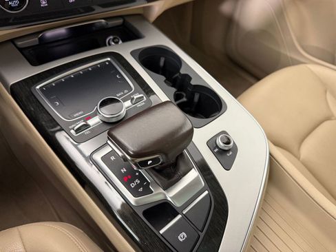 Used 2019 Audi Q7 2.0T Premium w/ Convenience Package image 19